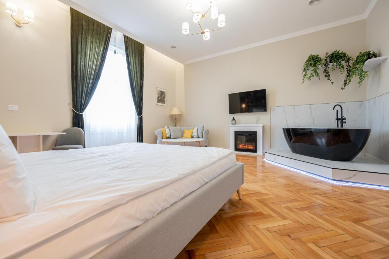 Central Park Apartments Oradea Exteriér fotografie