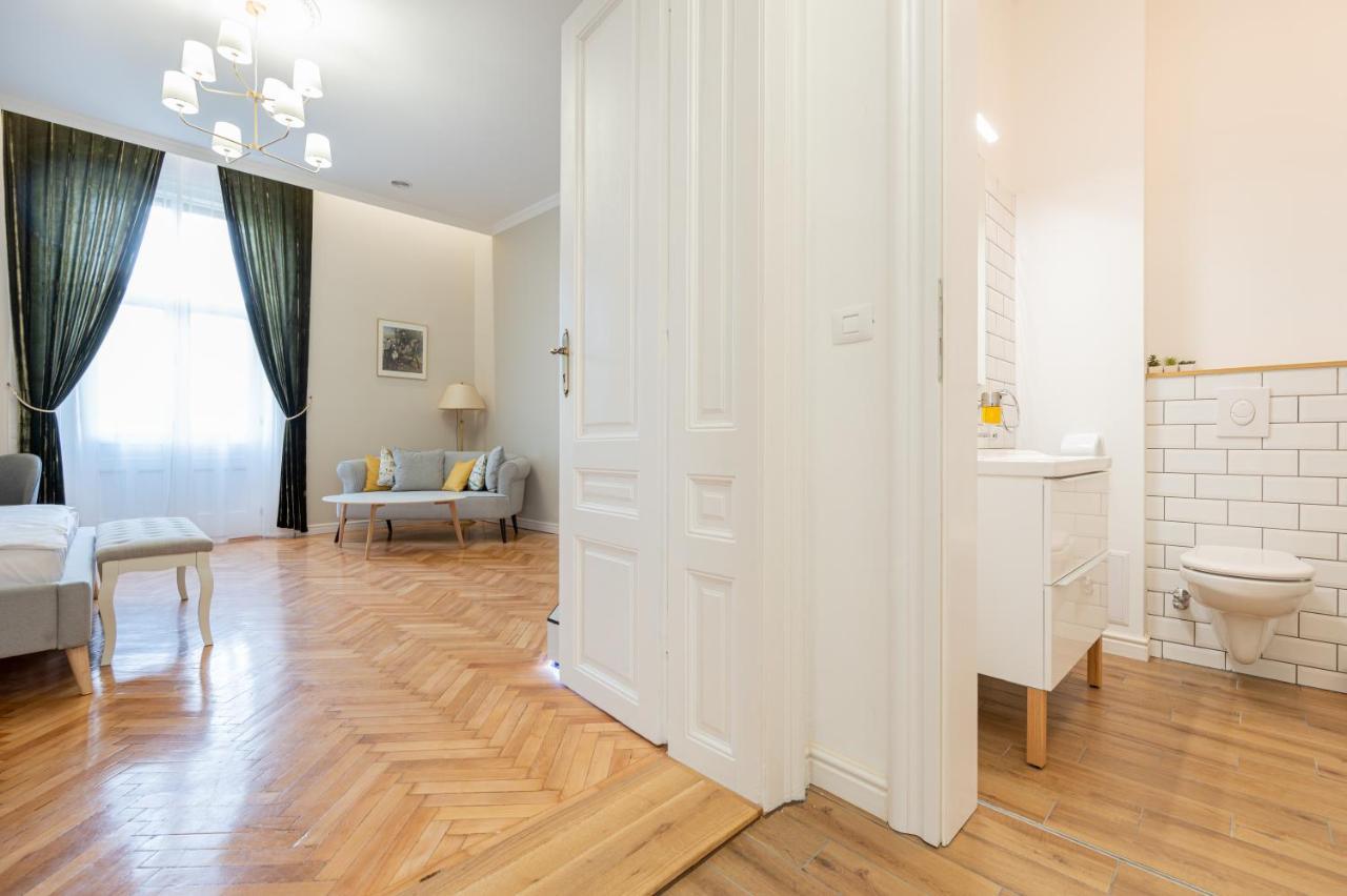 Central Park Apartments Oradea Exteriér fotografie